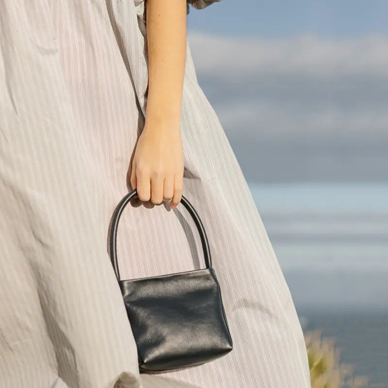 Chic Multi-Way Bucket Bag