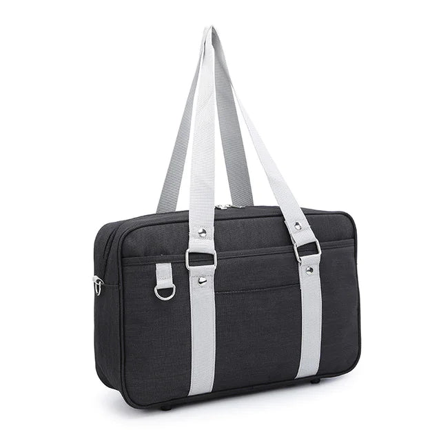 VersaTote: Stylish Multi-Use Bag